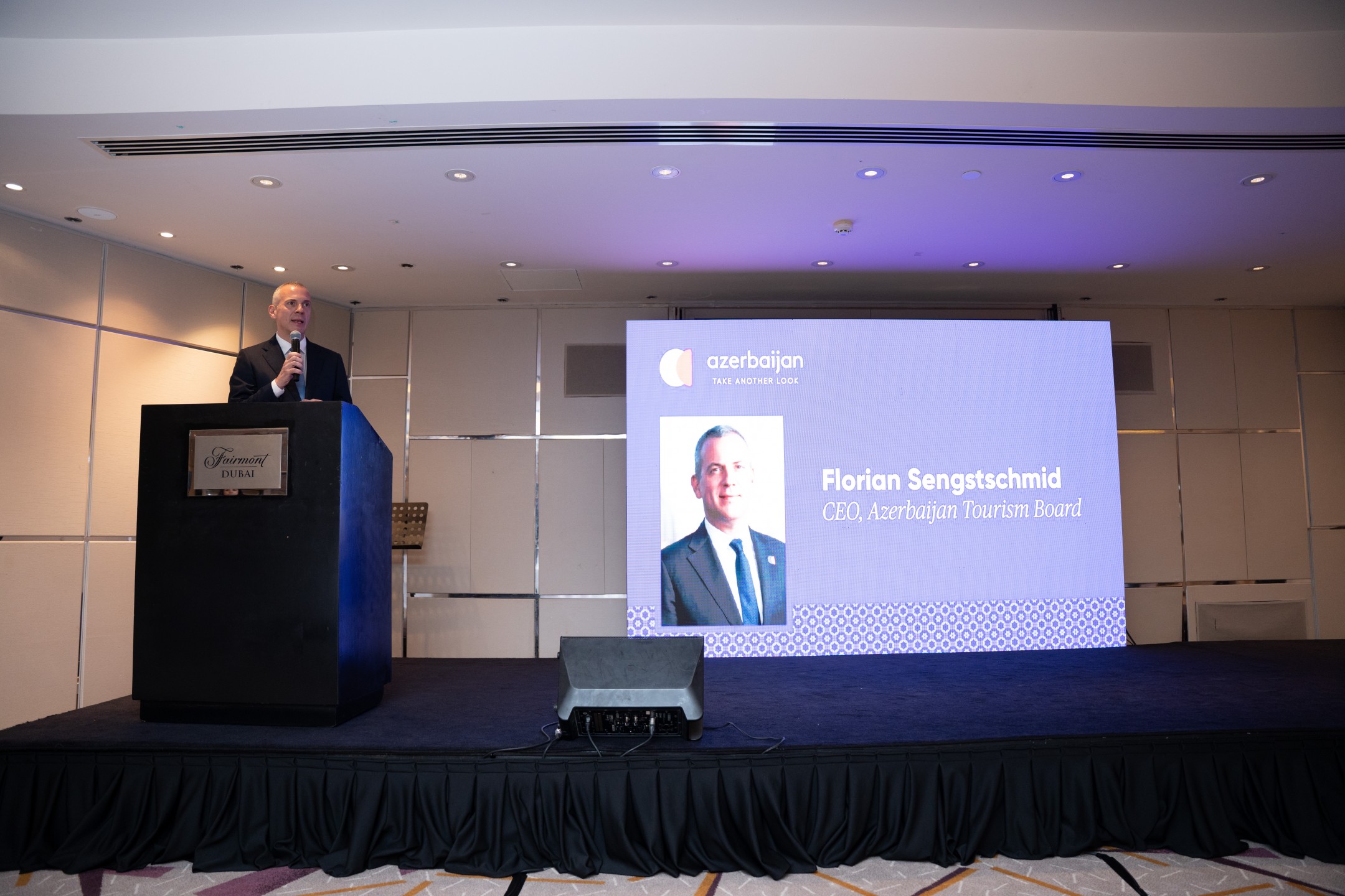 Azərbaycanın turizm imkanları Körfəz ölkələrində nümayiş etdirilib