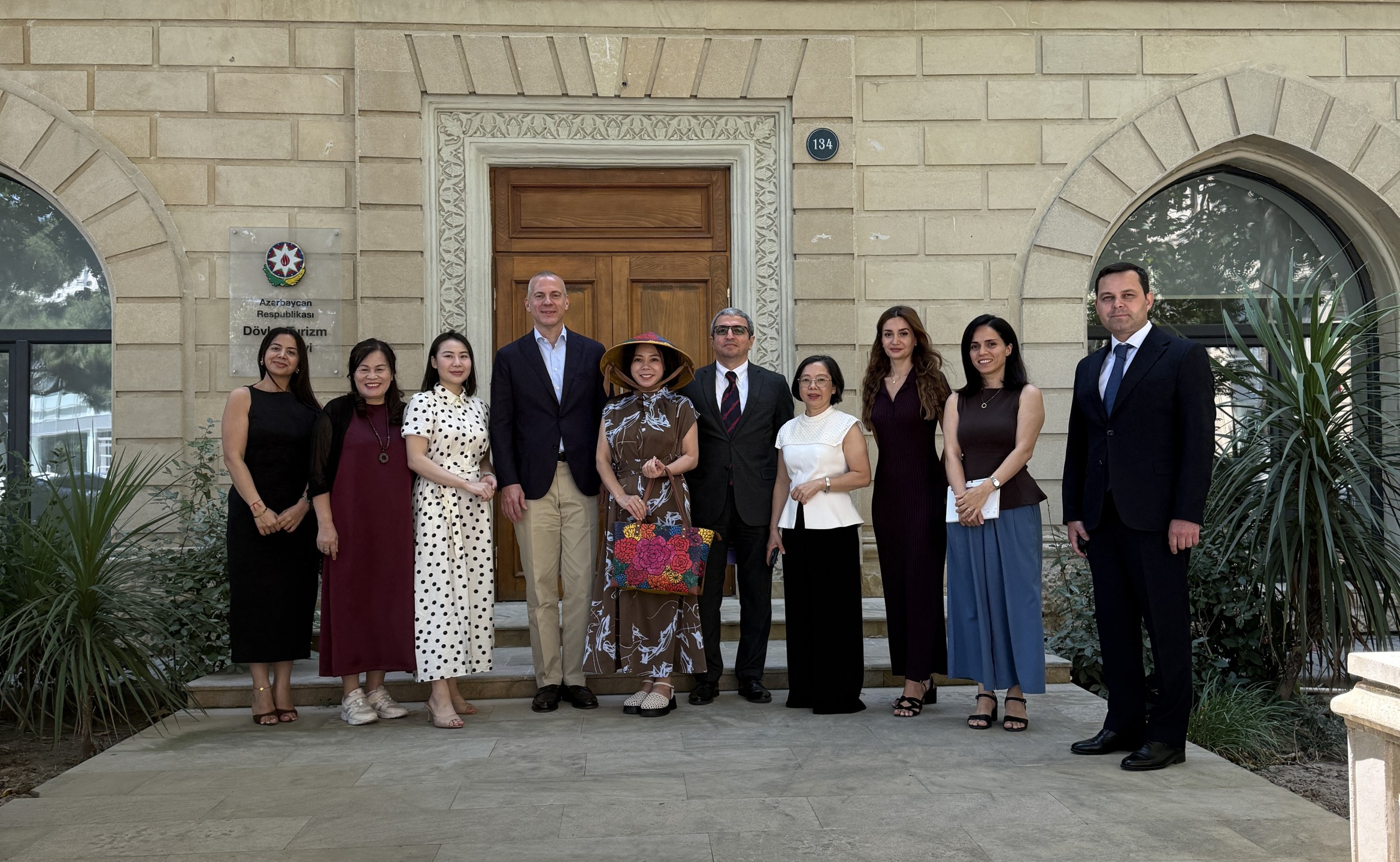 Azerbaijan and Vietnam discuss opportunities to strengthen tourism cooperation